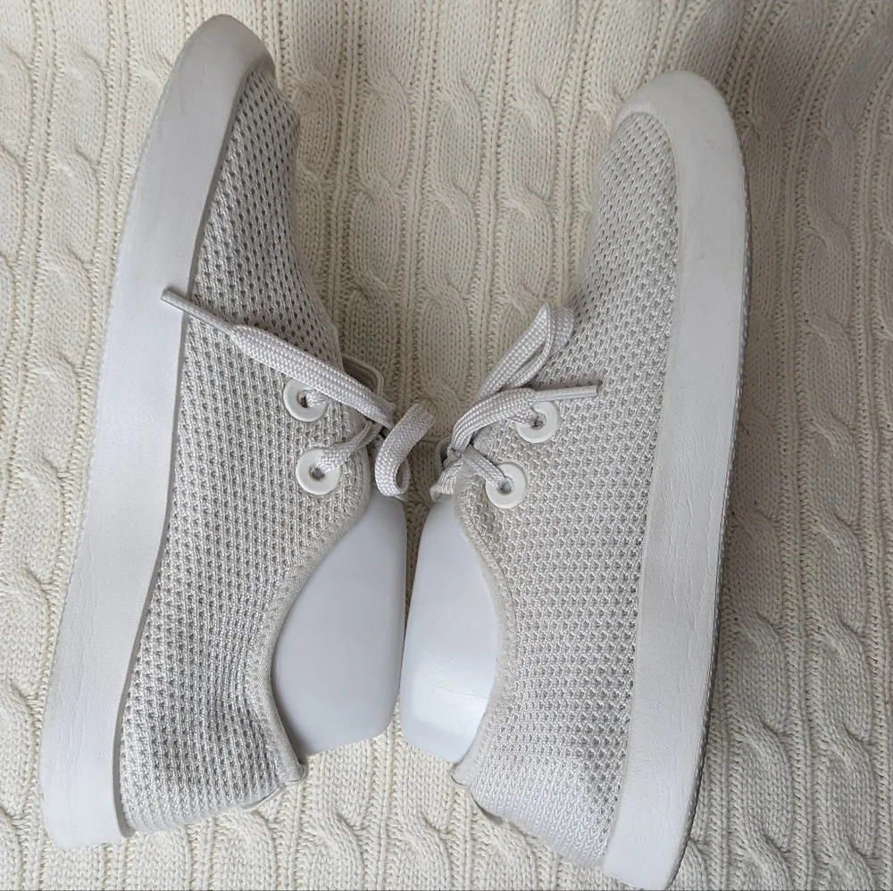 AllBirds Tree Skippers Sneakers 8‎ Kiakoura White Boat Shoes